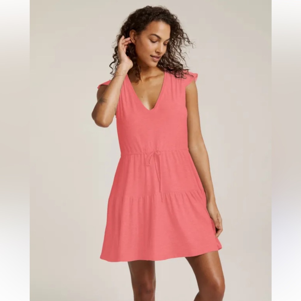 Beyond Yoga Featherweight Out & About Ruffle Dress